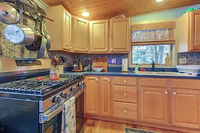 Cozy Okemo Cabin: Steps to Lake, 2 Mi to Slopes!