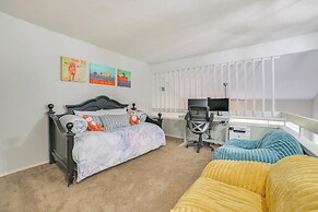 1 Mi to Nubs Nob Ski Resort: Harbor Springs Condo