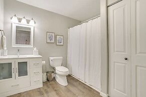 1 Mi to Nubs Nob Ski Resort: Harbor Springs Condo