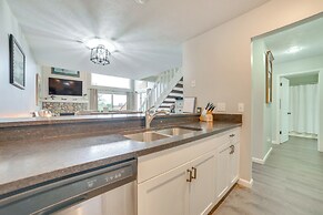 1 Mi to Nubs Nob Ski Resort: Harbor Springs Condo