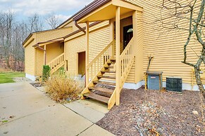 1 Mi to Nubs Nob Ski Resort: Harbor Springs Condo