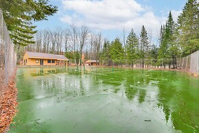 1 Mi to Nubs Nob Ski Resort: Harbor Springs Condo