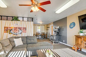 3 Mi to Glen Canyon Dam: Home w/ Fenced Yard