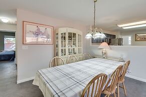 4 Mi to San Joaquin River: Peaceful Patterson Home