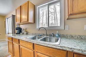 2 Blocks to Higgins Lake: Pet-friendly Family Home