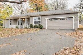 1 Mi to Dtwn Newburgh: Quiet Home w/ Yard!