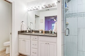 1 Mi to Dtwn Newburgh: Quiet Home w/ Yard!