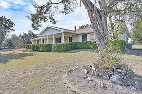 3-acre Retreat: 6 Mi to Stillhouse Hollow Lake