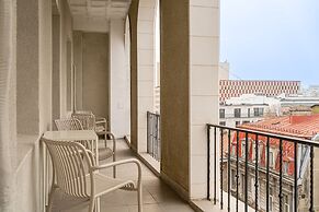 Loggia Luxe 5BR Living in Universitatii Area
