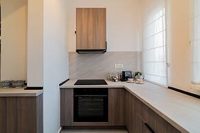 Loggia Luxe 5BR Living in Universitatii Area