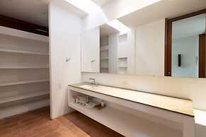 Atonishing 5BR Villa at Mesa de Yeguas