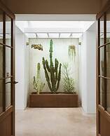 Architectural Digest - 2 bed