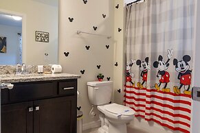 Family Friendly 5BR Home Pool Patio Room for 10