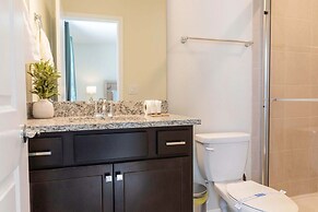 Family Friendly 5BR Home Pool Patio Room for 10