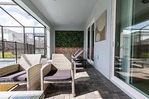 Family Friendly 5BR Home Pool Patio Room for 10