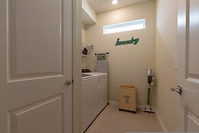 Family Friendly 5BR Home Pool Patio Room for 10