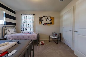 Family Friendly 5BR Home Pool Patio Room for 10