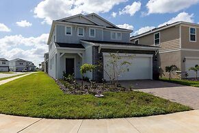 Family Friendly 5BR Home Pool Patio Room for 10