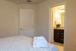 Family Friendly 5BR Home Pool Patio Room for 10