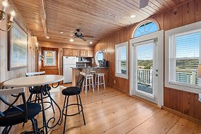 Laughin Place 7 Bedroom Home by Peace Vacations