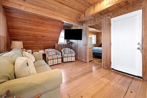 Laughin Place 7 Bedroom Home by Peace Vacations