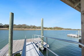 Laughin Place V 5 Bedroom Home by Peace Vacations