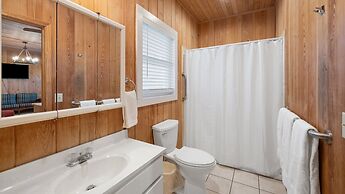 Laughin Place V 5 Bedroom Home by Peace Vacations