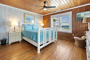 Laughin Place V 5 Bedroom Home by Peace Vacations