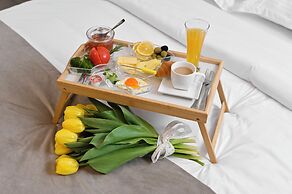 Mon Invite Hotel