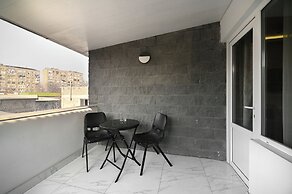 Mon Invite Hotel
