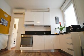 Studio With Gym Near Milan Metro