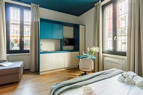 Bright Ground-floor Studio in Milan