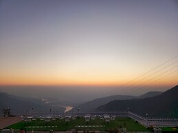 Navira Hills Rishikesh