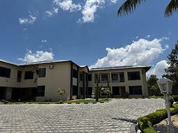 Eleganciana Lodges Ltd