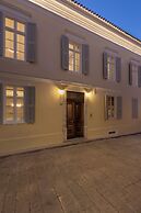 6 Roosevelt Str.