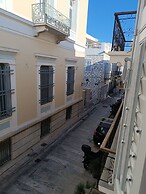 6 Roosevelt Str.