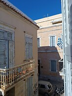 6 Roosevelt Str.
