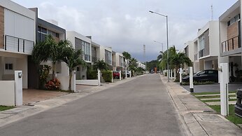 House in Private Altus 1