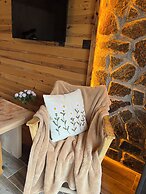 Rize Seversin Suit Bungalow