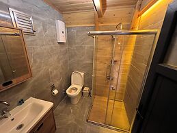 Rize Seversin Suit Bungalow