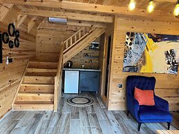 Rize Seversin Suit Bungalow