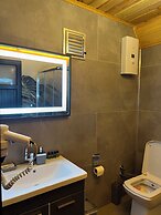 Rize Seversin Suit Bungalow