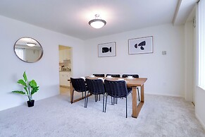 Prime Crystal City Apartments