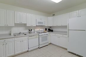 Prime Crystal City Apartments