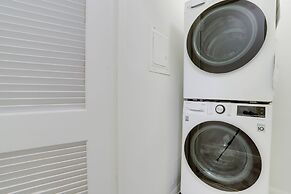 Prime Crystal City Apartments