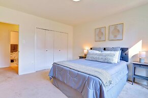 Prime Crystal City Apartments