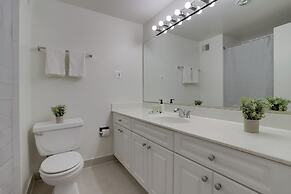 Prime Crystal City Apartments