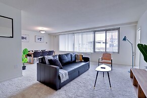 Prime Crystal City Apartments