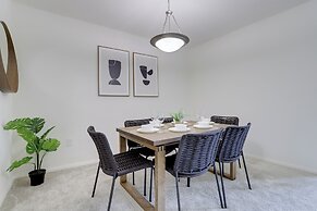 Prime Crystal City Apartments