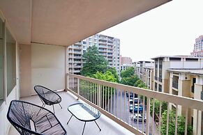 Prime Crystal City Apartments